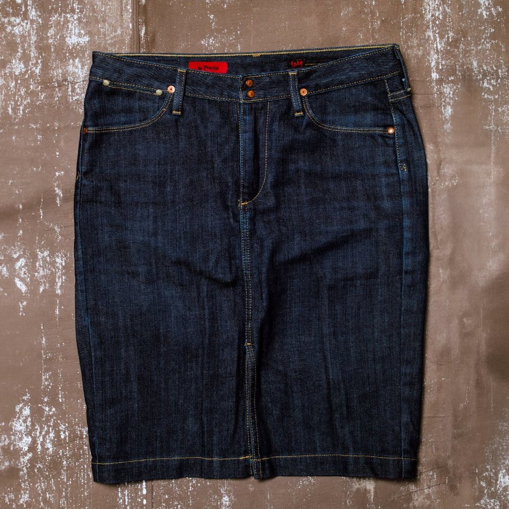 AG "The Precise" 29R Denim Pencil Skirt